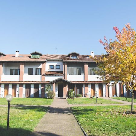 Апартаменти Castelletto - Armonia Rustica E Moderna Bressana Bottarone Екстер'єр фото